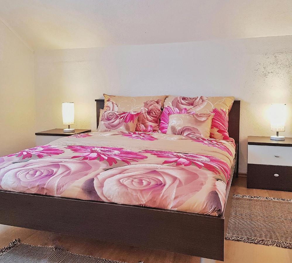 Apartament Lukic *